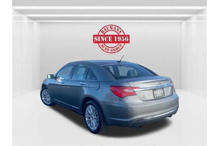 $4980 : Chrysler 200 2011 Limited 4d image 8