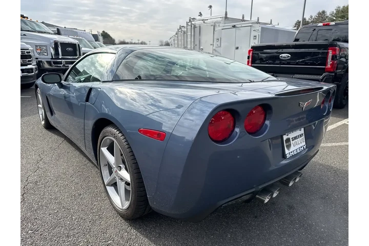 $32595 : Chevrolet Corvette 2011 2dr image 10