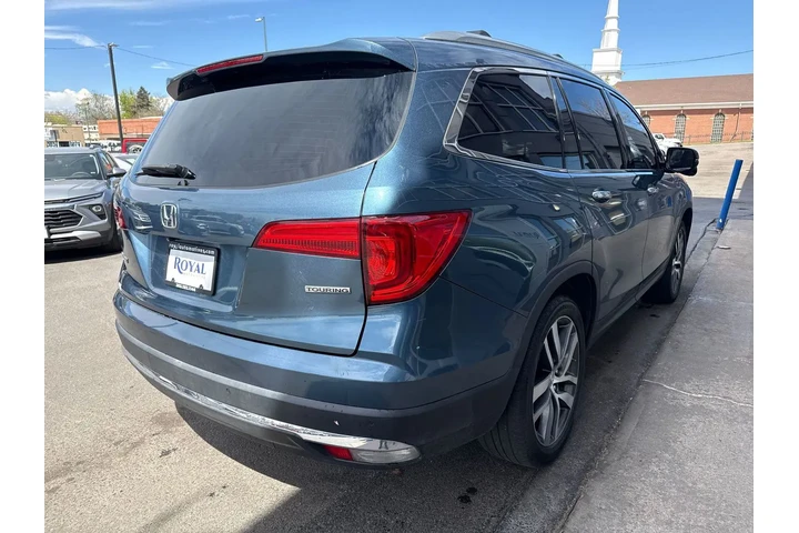 $37995 : 2016 Pilot Touring image 3