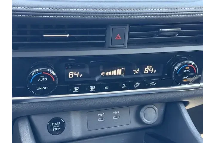 $21083 : Nissan Rogue 2025 SV 4dr Cro image 7