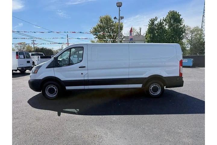 $22800 : 2017 Transit 150 Van Low Roof image 2