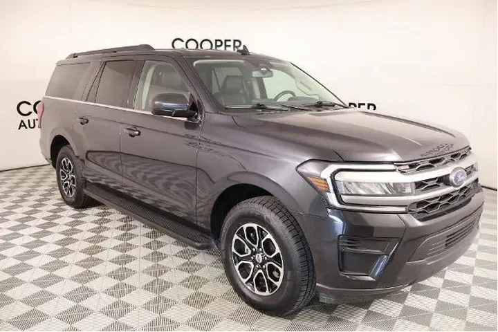 $38697 : Ford Expedition MAX 2024 4x2 image 1