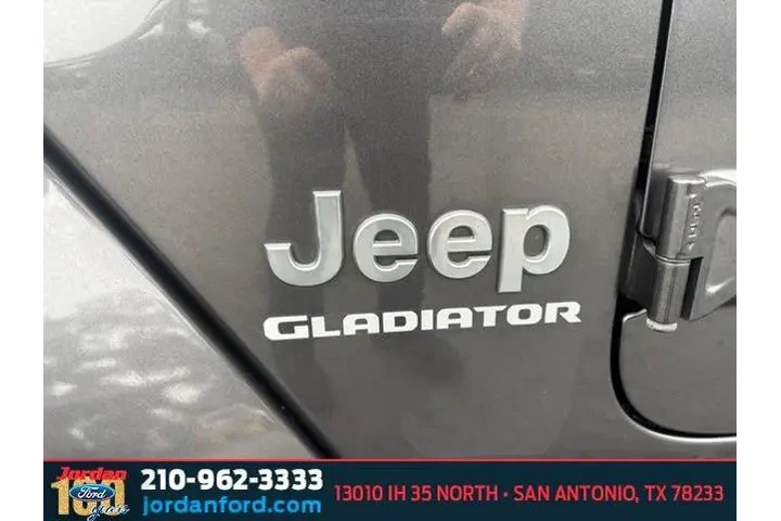 $31595 : Jeep Gladiator 2022 4x4 Over image 5