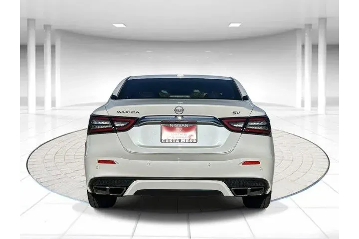 $22447 : Nissan Maxima 2023 3.5 SV 4d image 3