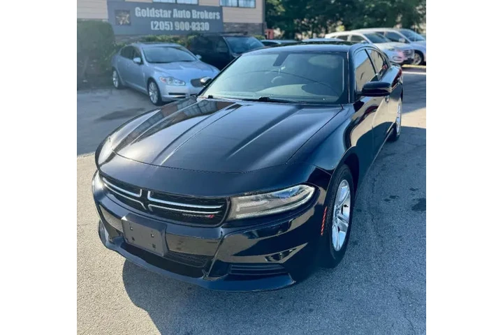 $9500 : 2017 Charger SE image 10