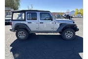 $17988 : Jeep Wrangler Unlimited 2018 thumbnail