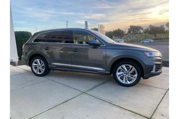 $28788 : Audi Q7 2021 AWD quattro Pre image 10