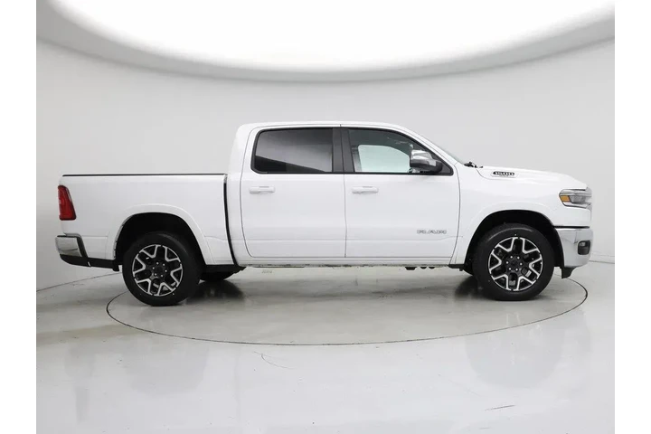 $39998 : Ram 1500 2025 4x4 Laramie 4d image 7