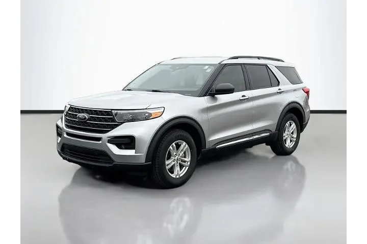 $24988 : Ford Explorer 2022 AWD XLT 4 image 1