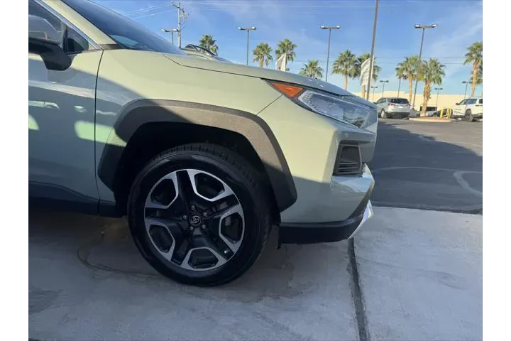 $24223 : Toyota RAV4 2019 AWD Adventu image 4