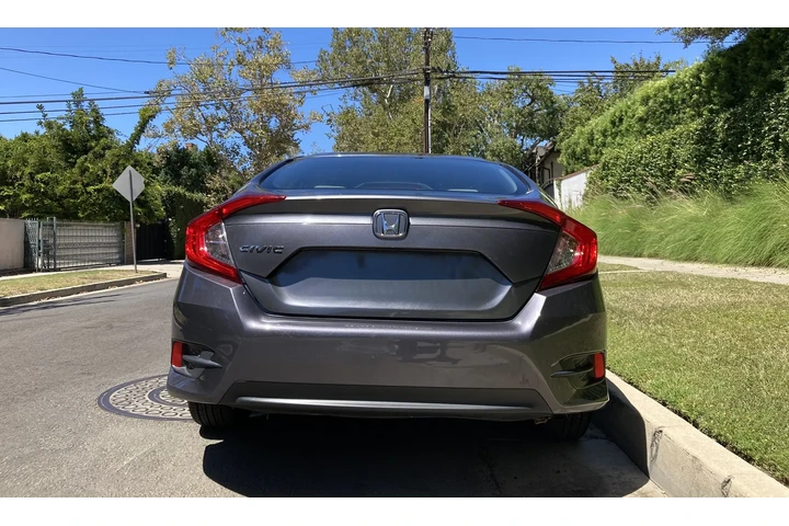 $7500 : 2016 Honda civic image 6