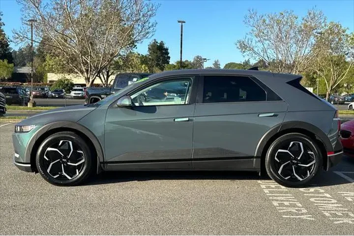 $25990 : Hyundai IONIQ 5 2024 SEL 4dr image 7
