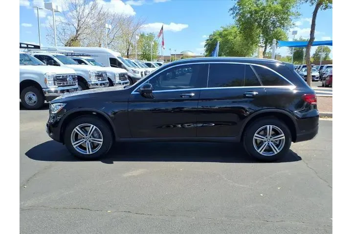 $28412 : Mercedes-Benz GLC 2022 GLC 3 image 7