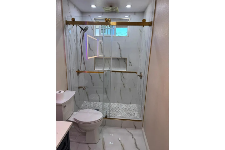 Remodelaciones de baños image 3