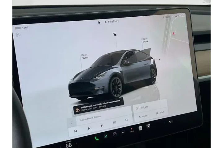 $31743 : Tesla Model Y 2023 AWD Long image 10