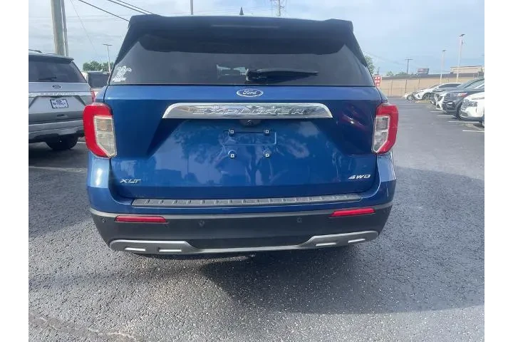 $31025 : Ford Explorer 2023 AWD XLT 4 image 7
