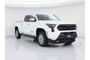 Toyota Tacoma 2024 4x4 SR5 4