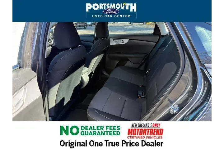 $17995 : Kia Forte 2024 LXS 4dr Sedan image 5