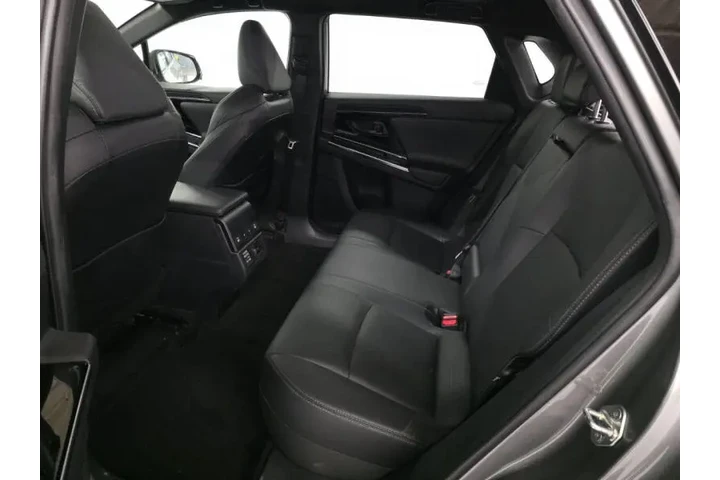 $22500 : 2023 bZ4X Limited image 4