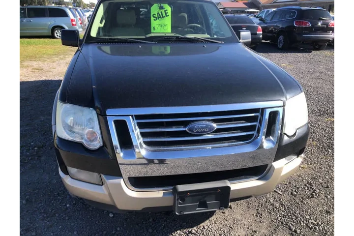 $4595 : 2007 Explorer Eddie Bauer image 9