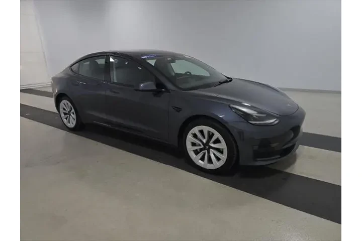 $23490 : Tesla Model 3 2023 4dr Sedan image 3