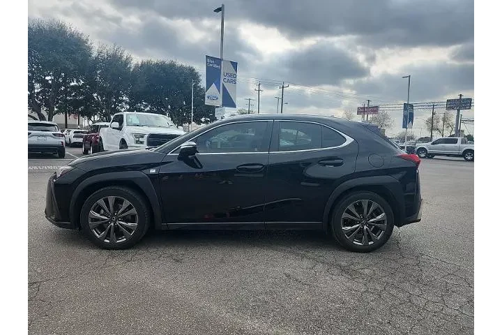 $27997 : Lexus UX 200 2019 F SPORT 4d image 6