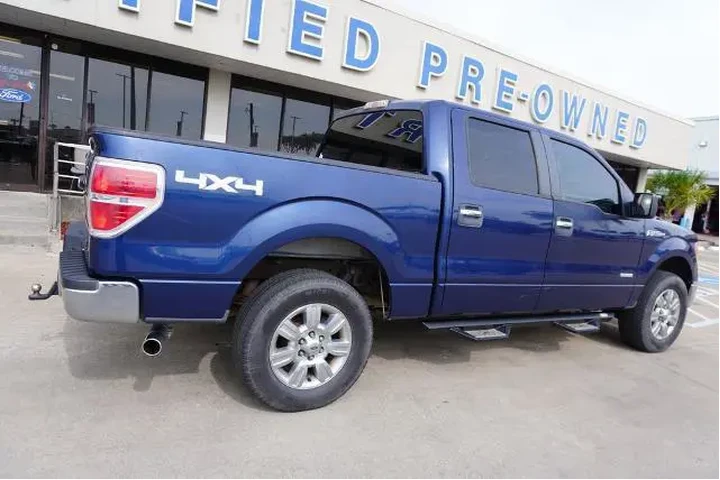 $16725 : Ford F-150 2011 4x4 XLT 4dr image 6