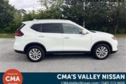 $16378 : PRE-OWNED 2019 NISSAN ROGUE SV thumbnail