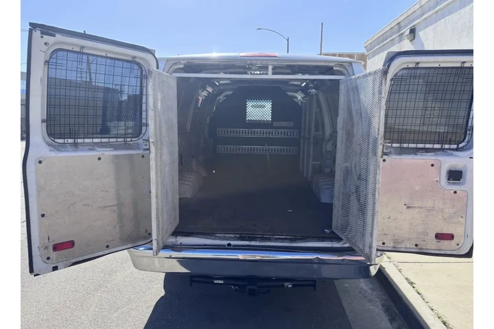 $7777 : 2011 FORD E-350 Extended Cargo image 4