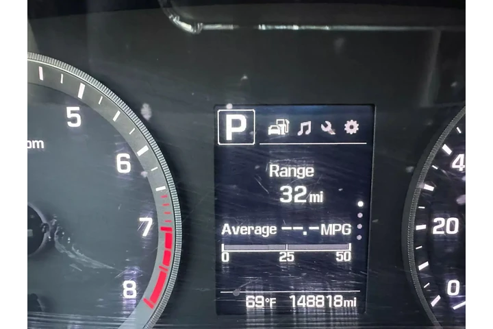 $6300 : 2017 HYUNDAI SONATA2017 HYUND image 4