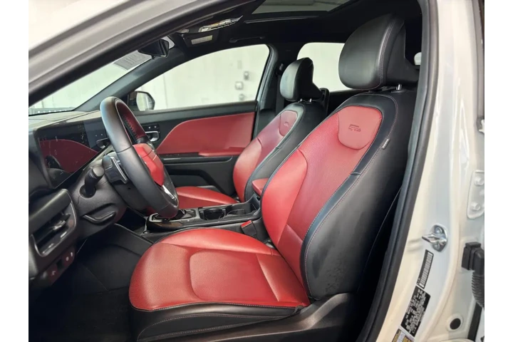 2025 K4 GT-Line image 7