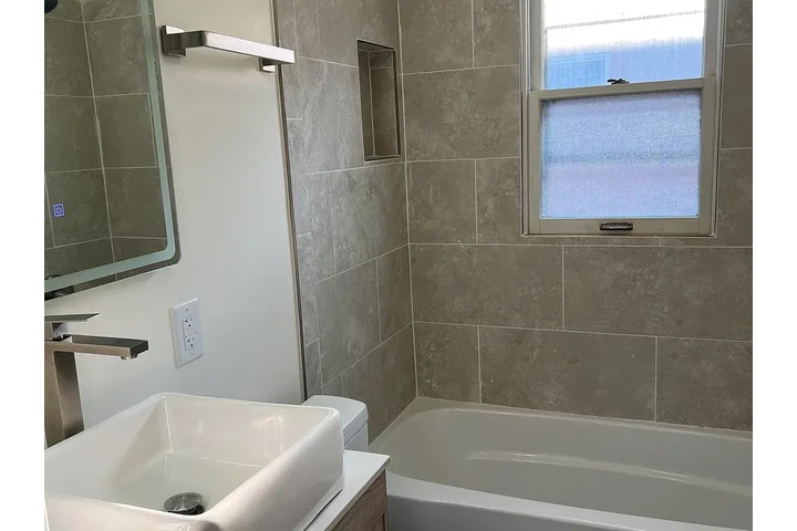 $1650 : House rent in Indianapolis IN image 7