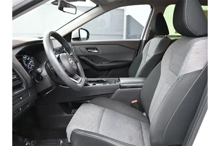 $17995 : Nissan Rogue 2023 SV 4dr Cro image 10