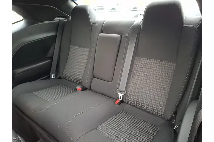 $25995 : Dodge Challenger 2019 R/T 2d image 10