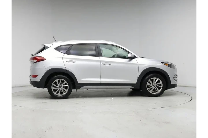 $12998 : Hyundai TUCSON 2017 AWD SE 4 image 7