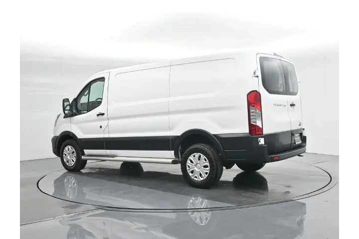 $34700 : Ford Transit 2024 250 3dr LW image 7