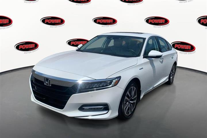 $22895 : Used 2018 Accord Hybrid Touri image 2