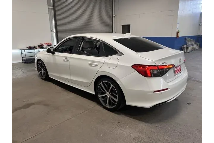 $26997 : Honda Civic 2024 Touring 4dr image 5