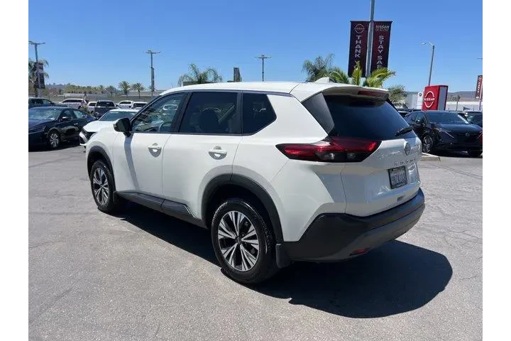 $21581 : Nissan Rogue 2023 SV 4dr Cro image 4