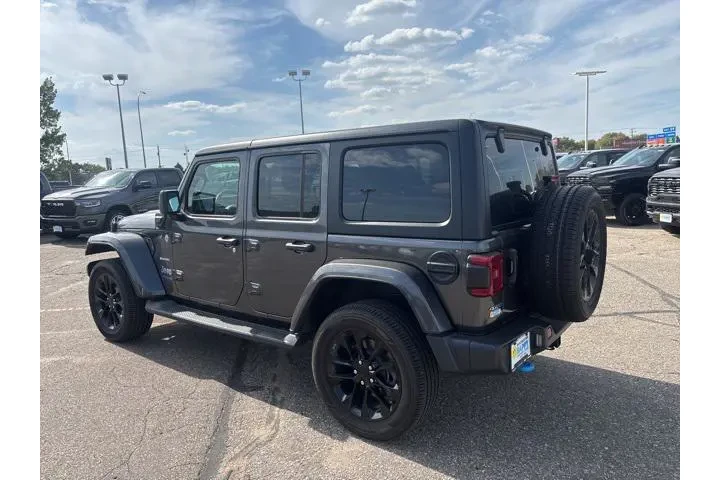 $32997 : Jeep Wrangler Unlimited 2022 image 2