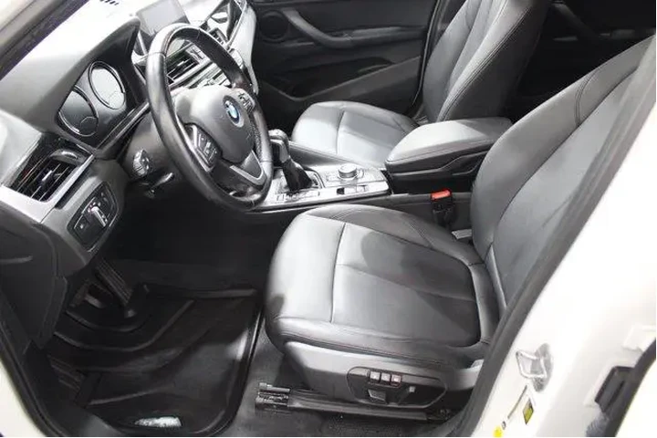 $18958 : BMW X1 2019 sDrive28i 4dr Sp image 5