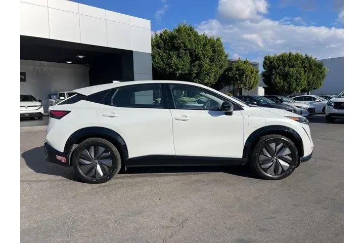 $22981 : Nissan Ariya 2024 AWD Engage image 8