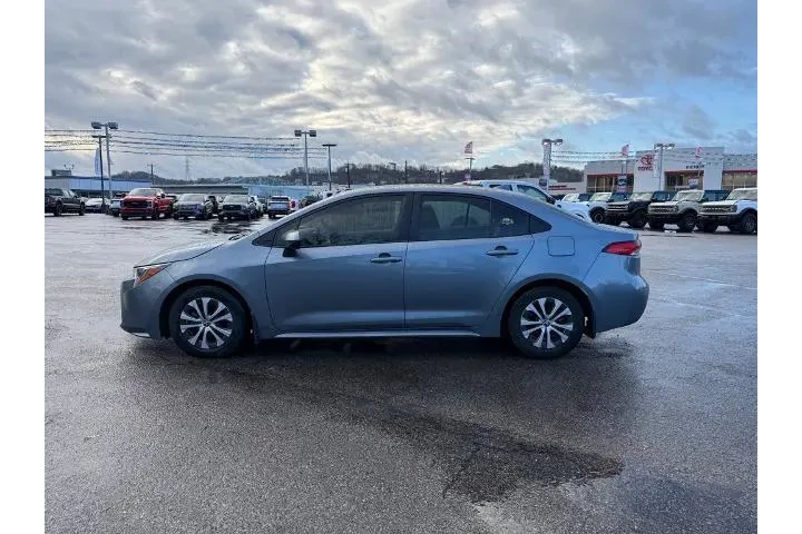 $18100 : Toyota Corolla Hybrid 2022 L image 6