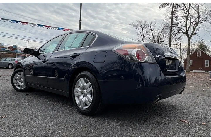 $7499 : 2011 Altima image 7