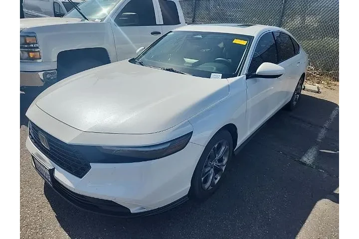 $26351 : Honda Accord 2023 EX 4dr Sed image 3