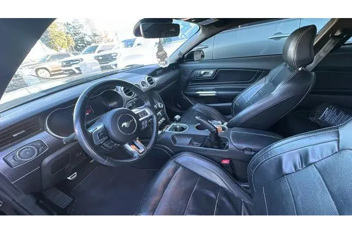 $29950 : Ford Mustang 2019 GT Premium image 3