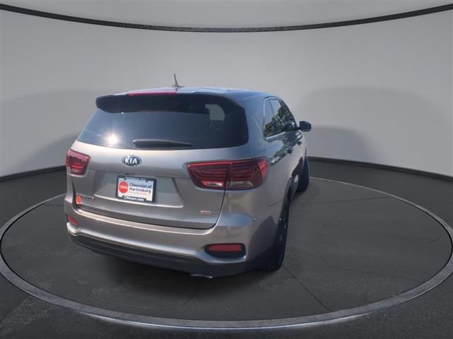 $13700 : PRE-OWNED 2019 KIA SORENTO LX image 8