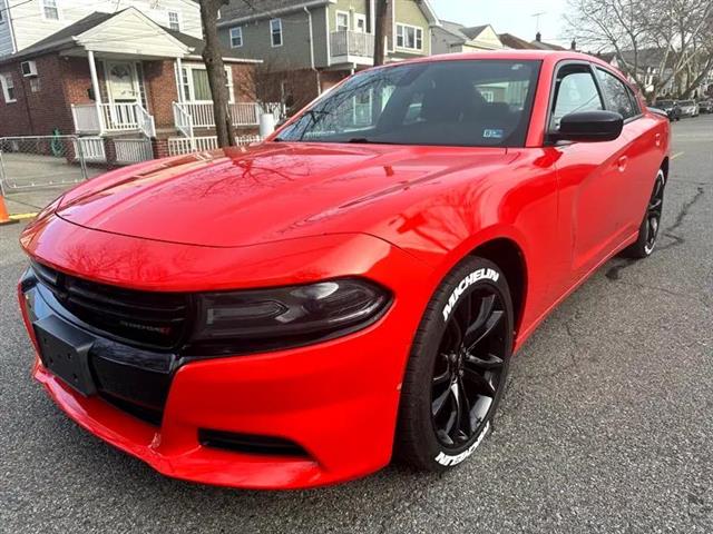 $14500 : Used 2018 Charger SXT RWD for image 2