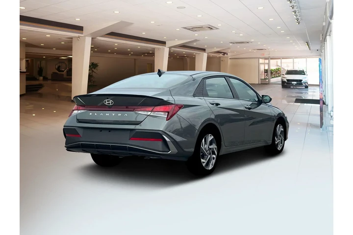 $25995 : Hyundai ELANTRA 2025 SEL Spo image 2