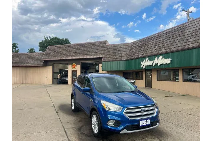 $12995 : 2017 Escape SE | Dickinson ND image 2